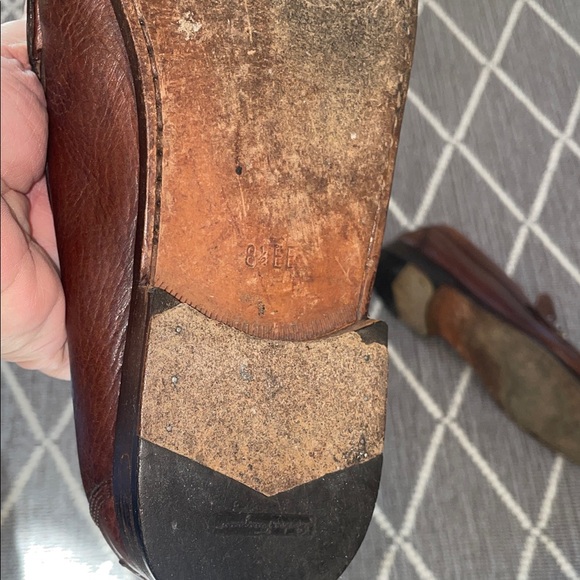 Vintage Salvatore Ferragamo Woven cognac Loafers with Silver Ferragamo buckle - Picture 8 of 16